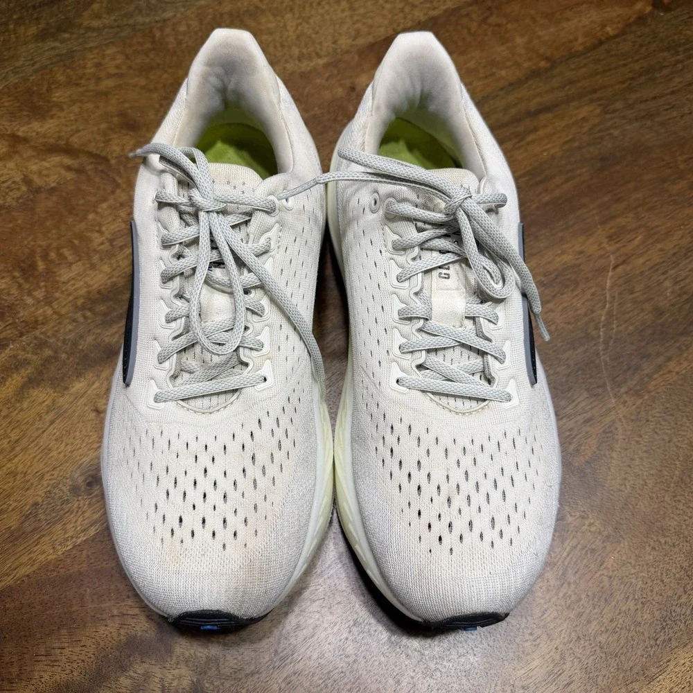 Brooks shoes are